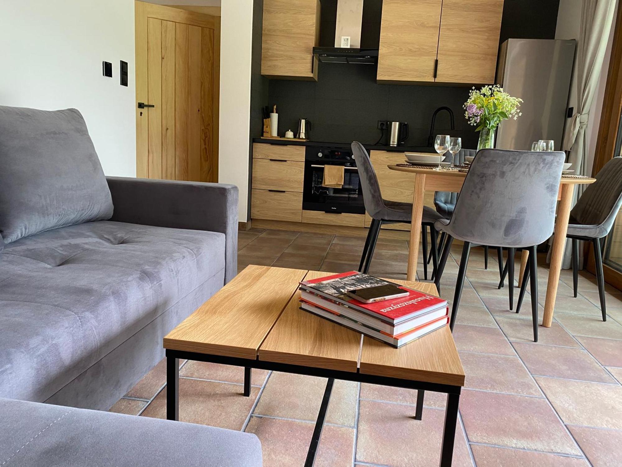 Lovelas - Apartamenty Smerek Eksteriør billede