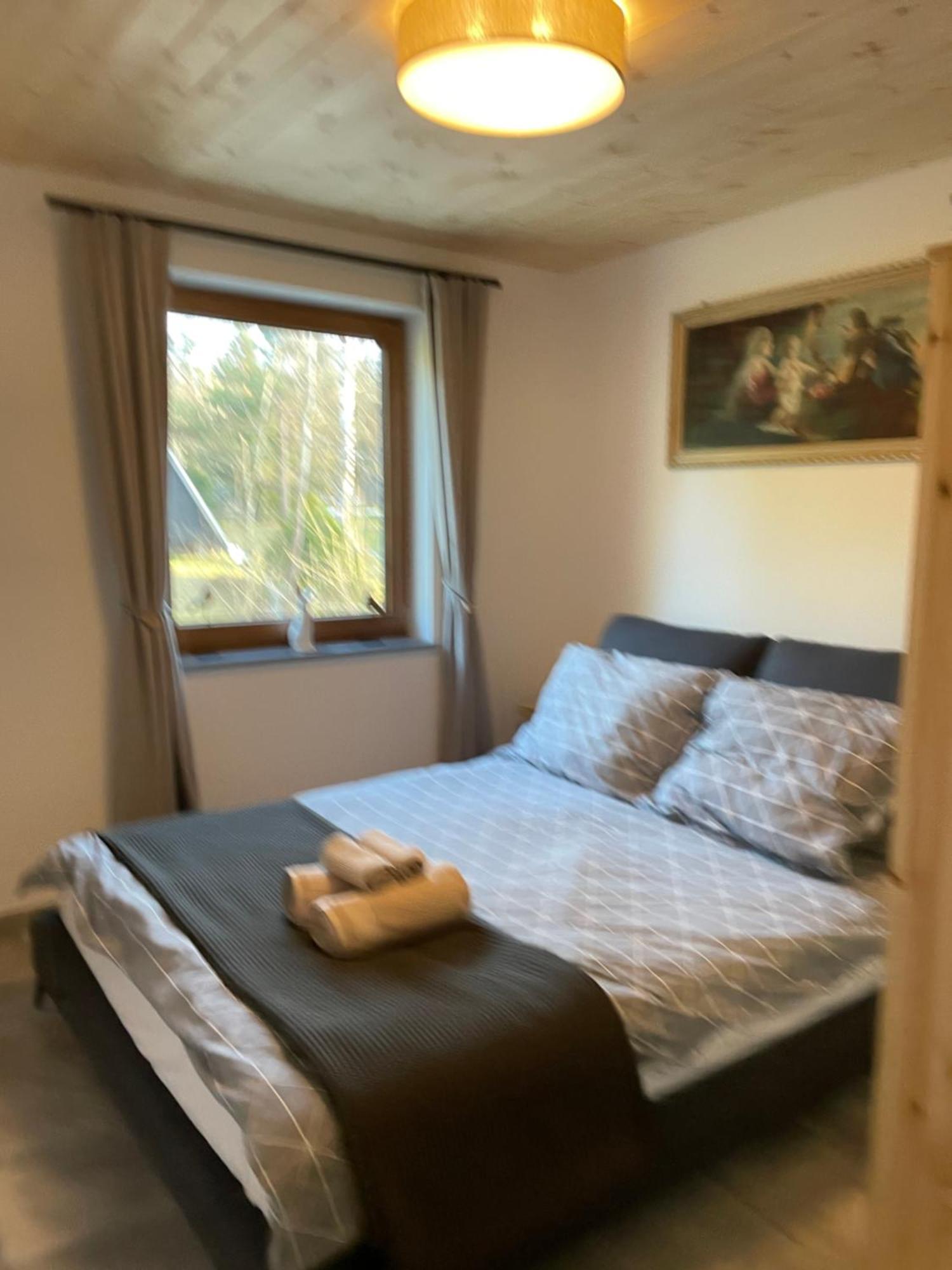 Lovelas - Apartamenty Smerek Eksteriør billede